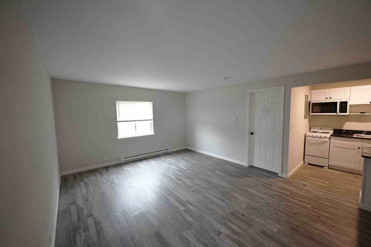 227 Hillside Cir #9 - Photo 4 of 14