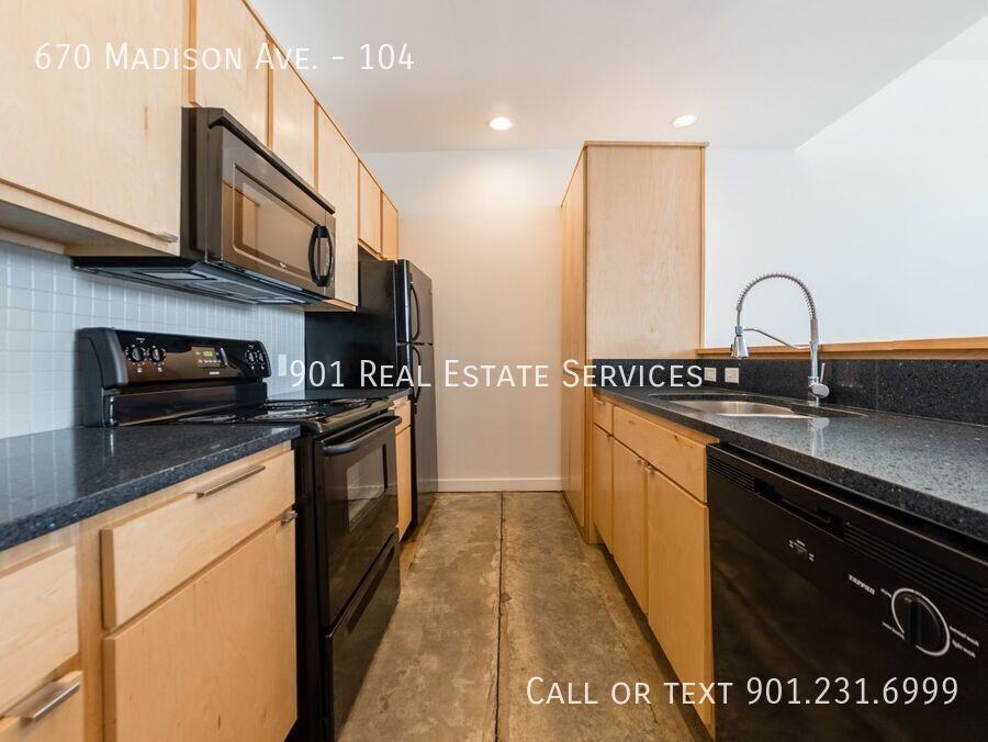 670 Madison Ave #104 - Photo 5 of 14