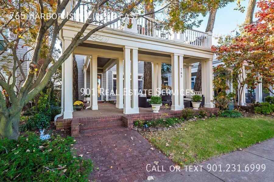 765 Harbor Isle Cir E - Photo 2 of 32