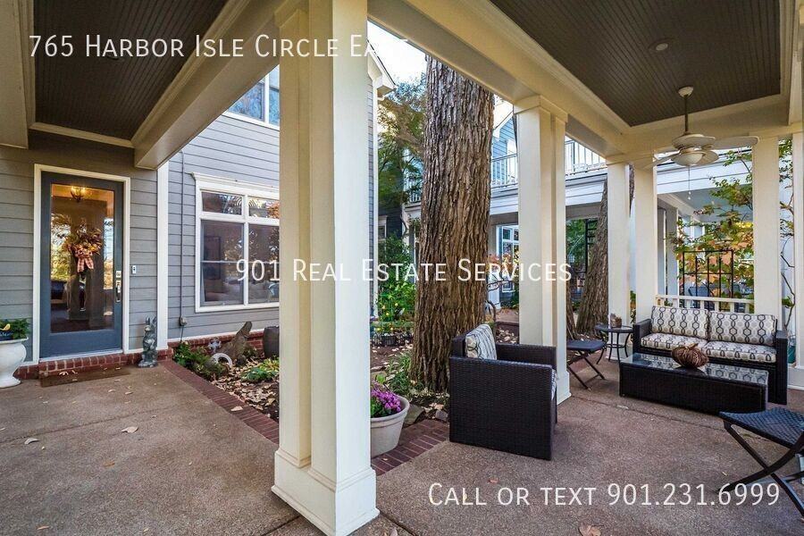 765 Harbor Isle Cir E - Photo 4 of 32