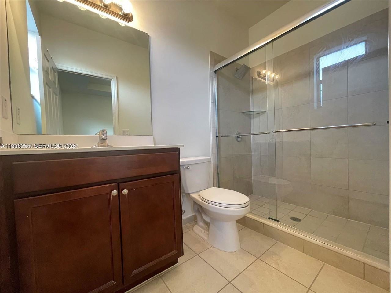 10491 W 34th Ct - Photo 6 of 8
