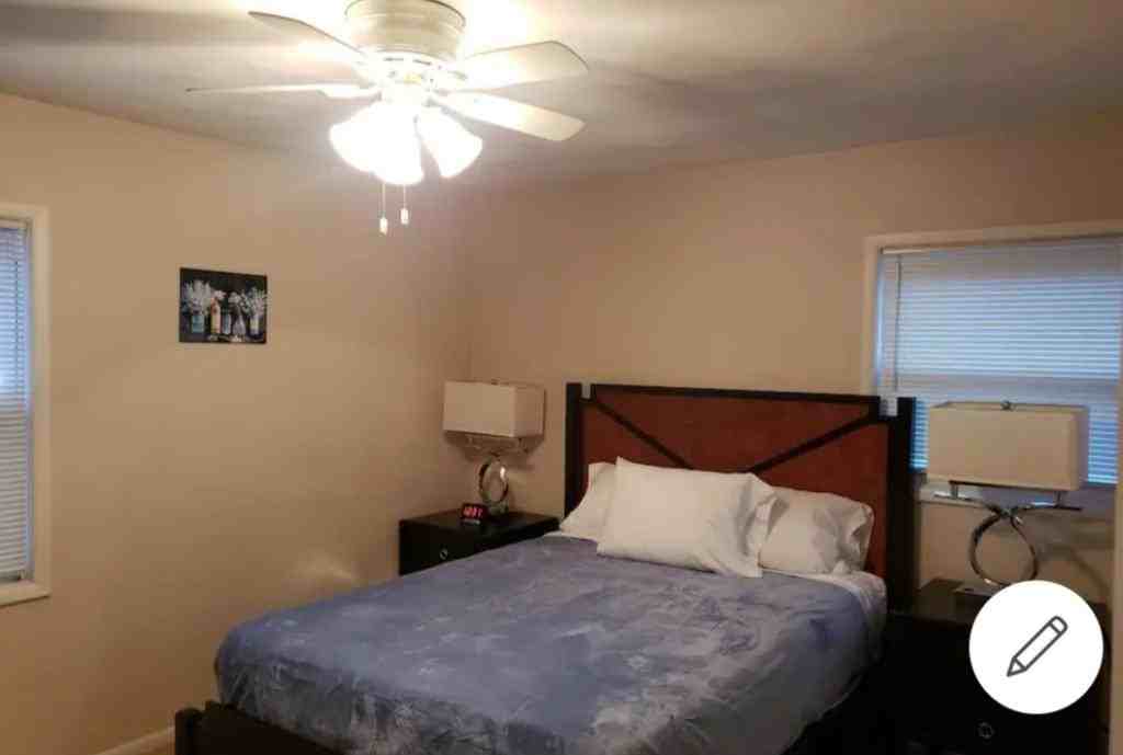 555 N Pearl St #A3 - Photo 3 of 7