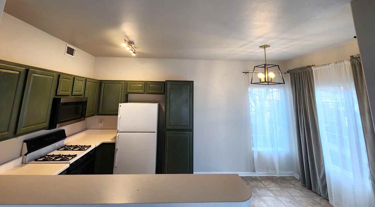 3846 Canyon Ranch Rd #1 - Photo 3 of 18