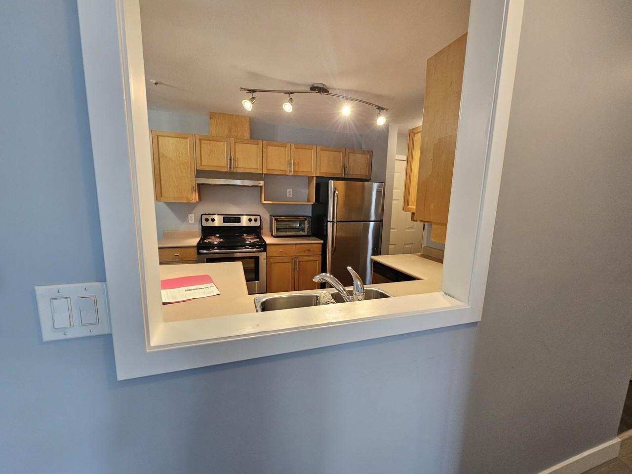 22722 Lougheed Hwy #303 - Photo 3 of 17