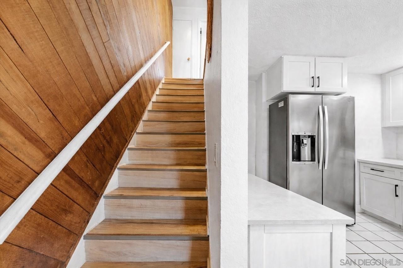 2127 Berry St #1 - Photo 6 of 22