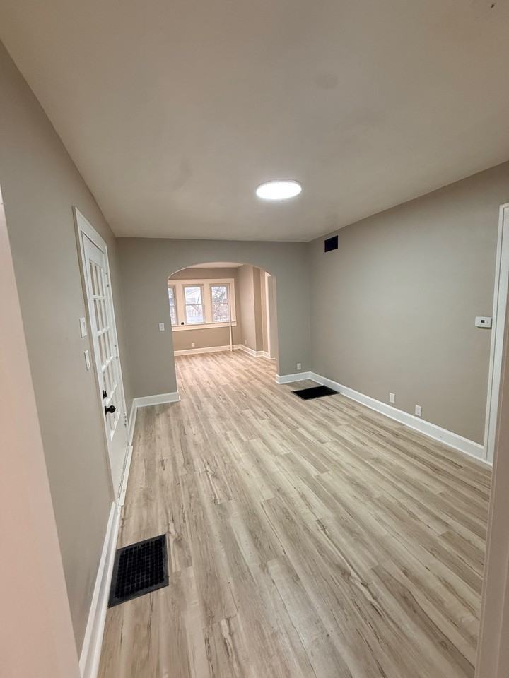 4931 Orion Ave #1 - Photo 6 of 10