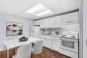 featured image of 1801 Sugartree Cir