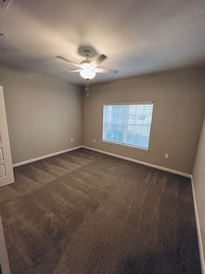 3999 John Sharp Dr #817 - Photo 7 of 8
