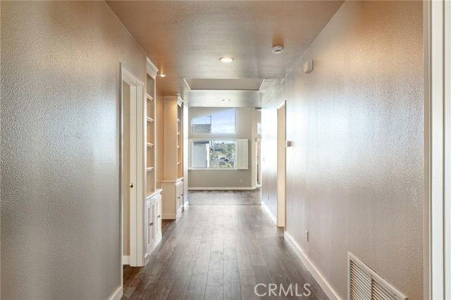 1314 10th St - Photo 2 of 8