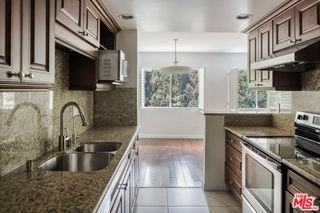 2318 Fox Hills Dr #105 - Photo 5 of 8