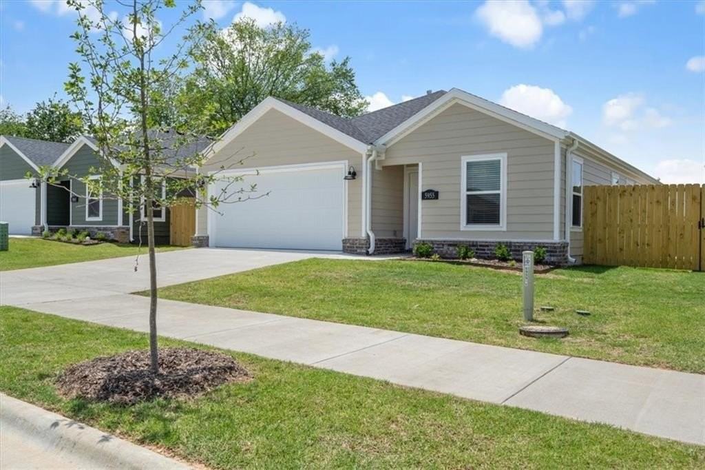 5955 W Holdcroft Dr - Photo 2 of 20