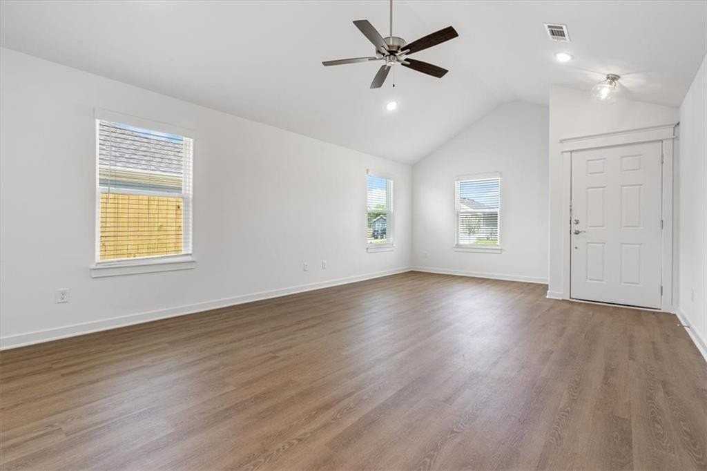 5955 W Holdcroft Dr - Photo 5 of 20