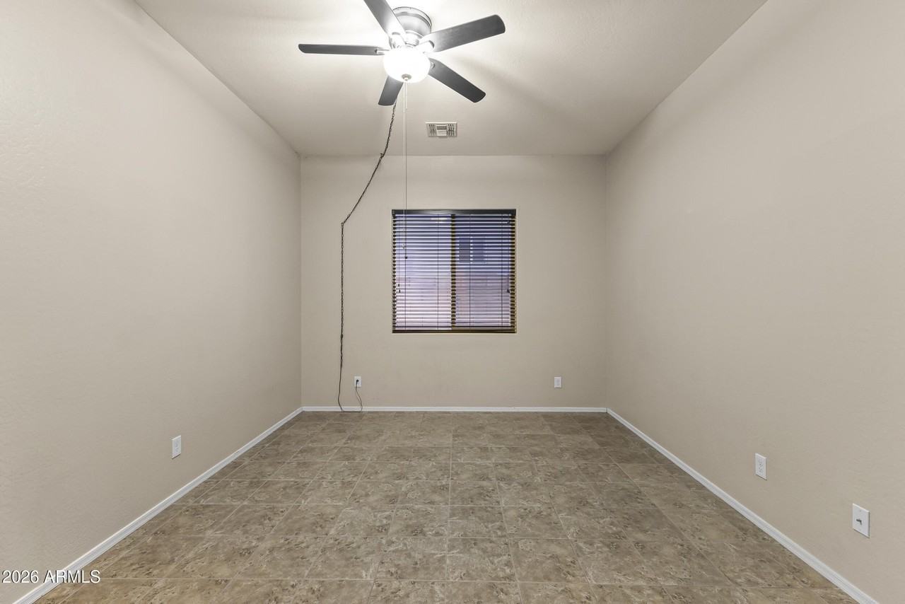 22670 E Duncan St - Photo 6 of 47