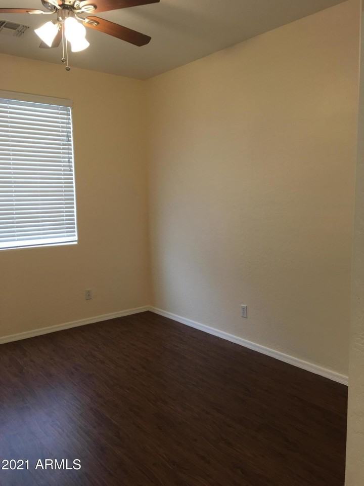 2533 W Apollo Rd - Photo 5 of 26