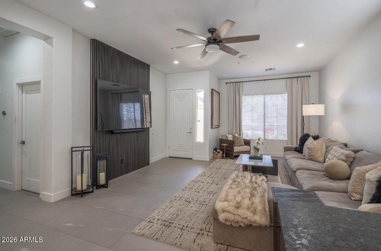 7692 E Phantom Way - Photo 3 of 17