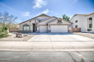 featured image of 43205 W Roth Rd