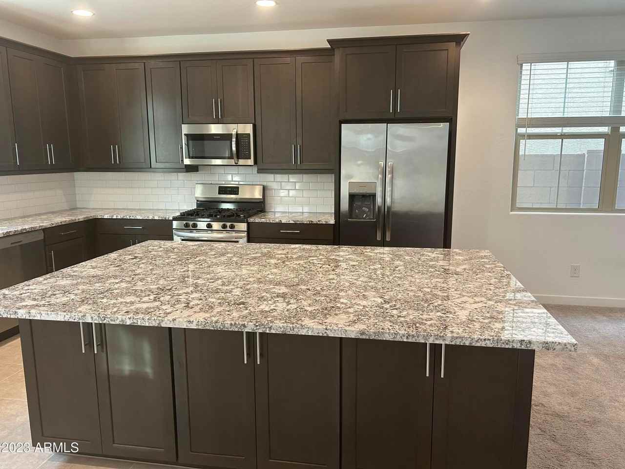 2511 E Pelican Dr - Photo 7 of 34