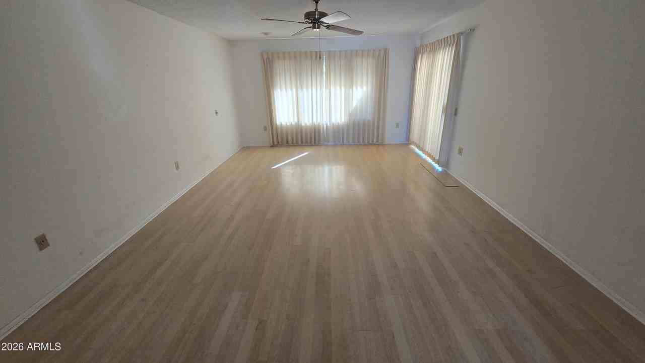 9839 W Cedar Dr - Photo 5 of 26