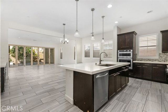 154 Pavilion Park - Photo 3 of 8