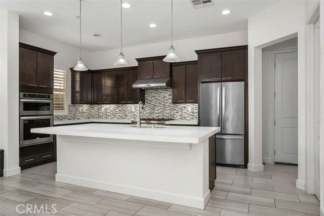 154 Pavilion Park - Photo 5 of 8