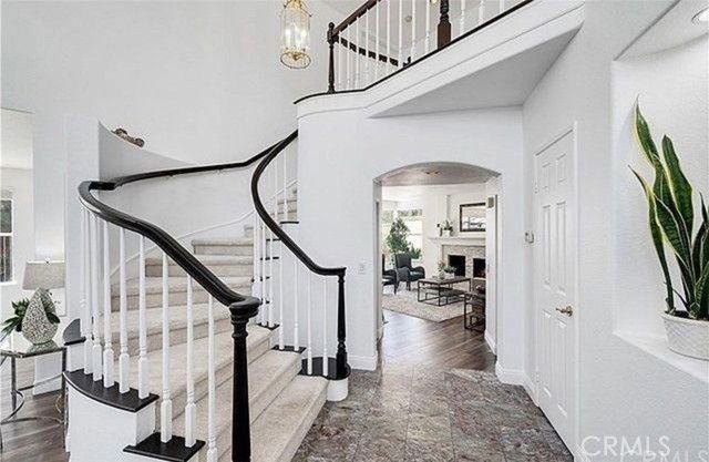 33 Sandbridge - Photo 3 of 8