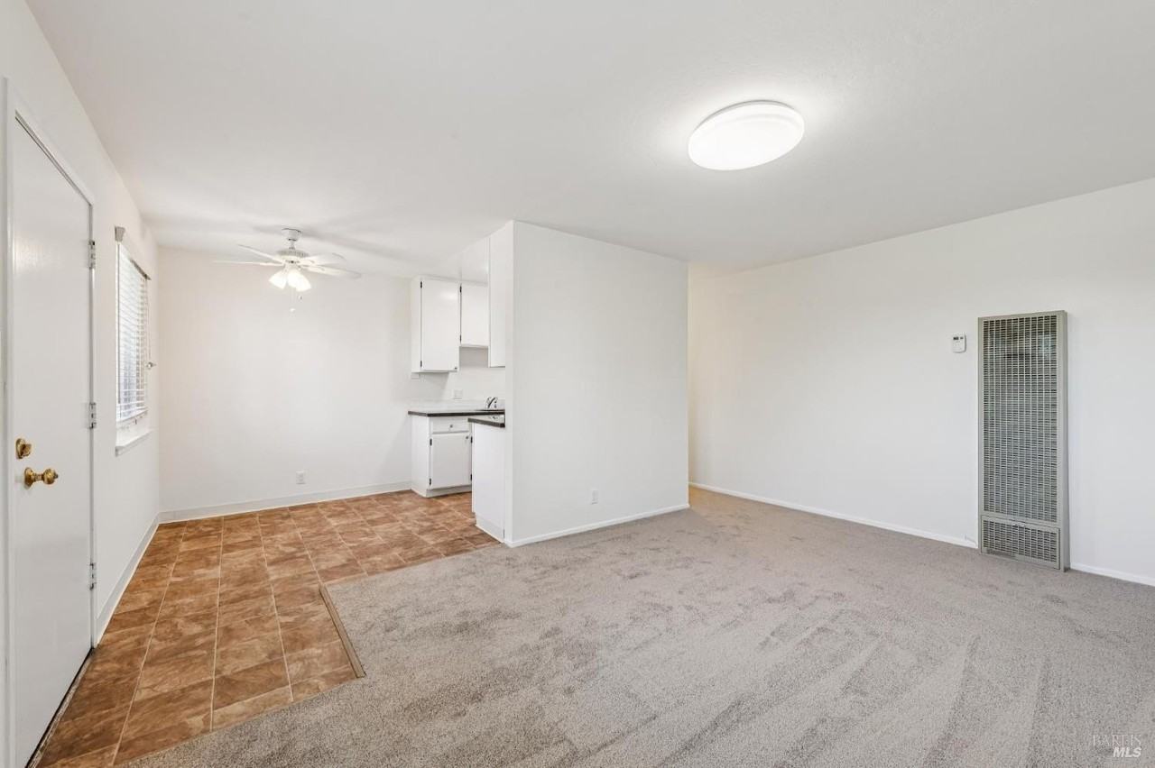 83 Pixley Ave #6 - Photo 4 of 19