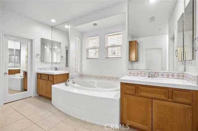 1010 Calle De Los Arboles - Photo 7 of 7