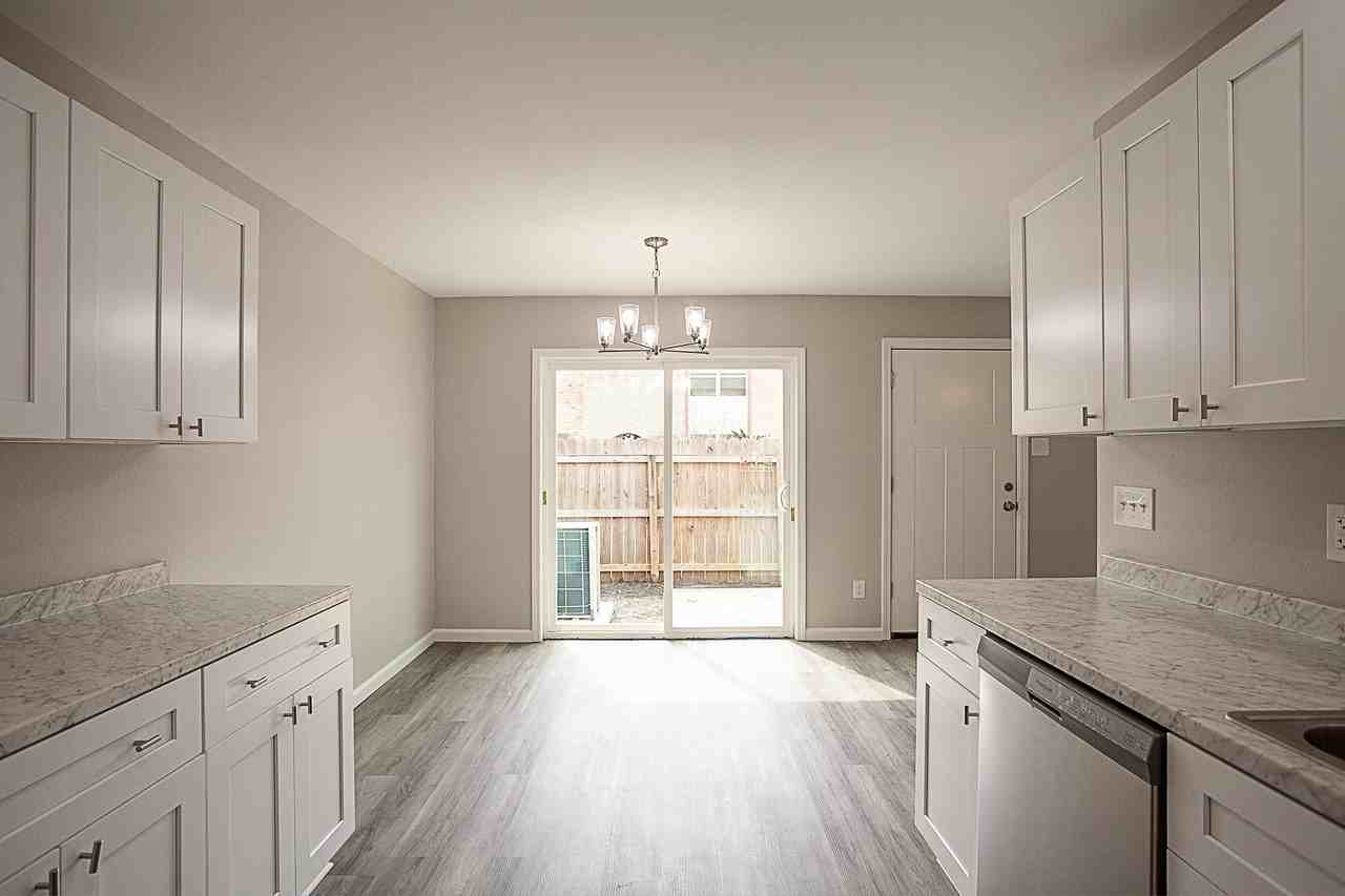 972 Park Meadow Dr - Photo 7 of 21