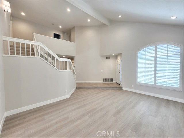 14 Andalucia - Photo 3 of 6