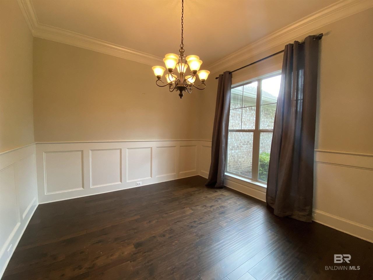 9549 Autauga Bnd - Photo 2 of 19