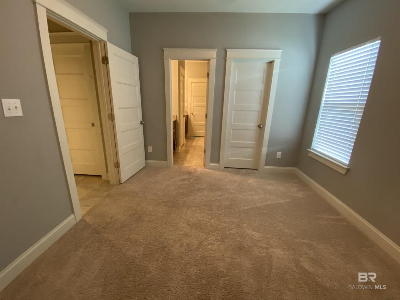 9549 Autauga Bnd - Photo 7 of 19