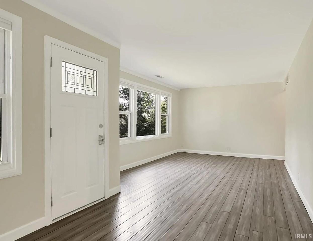 1604 E University St - Photo 2 of 22