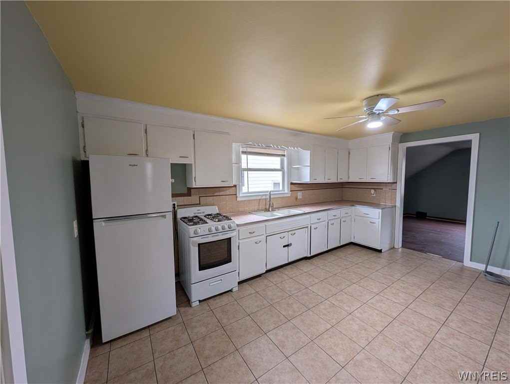 162 Stewart Avenue unit: Upper - Photo 7 of 10