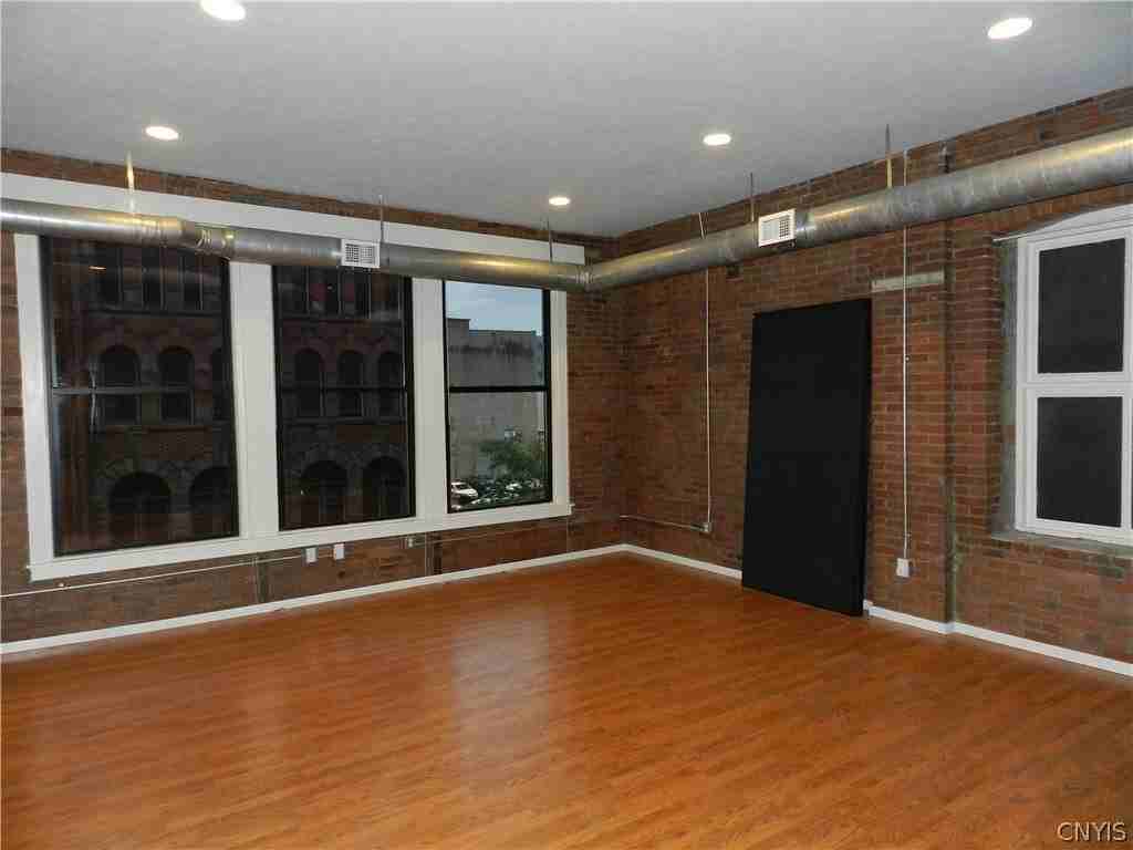 317 S Clinton St Apt 3a - Photo 2 of 8