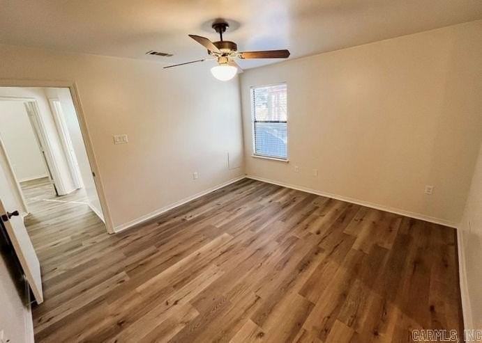 1703 Calgary Trl - Photo 6 of 11