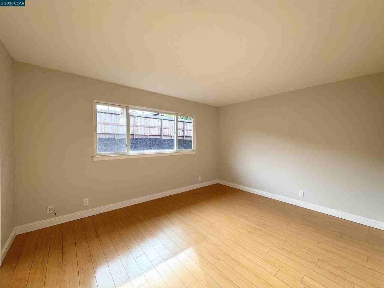 2307 Panoramic Dr - Photo 2 of 21