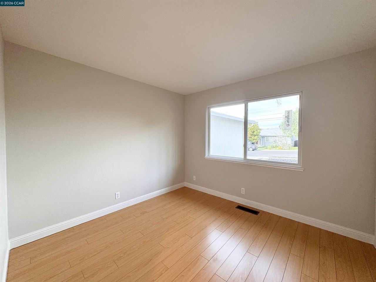 2307 Panoramic Dr - Photo 6 of 21