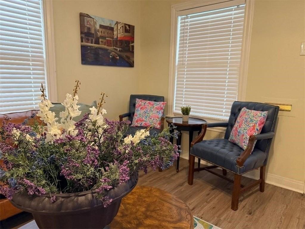 1201 York Ave - Photo 5 of 21