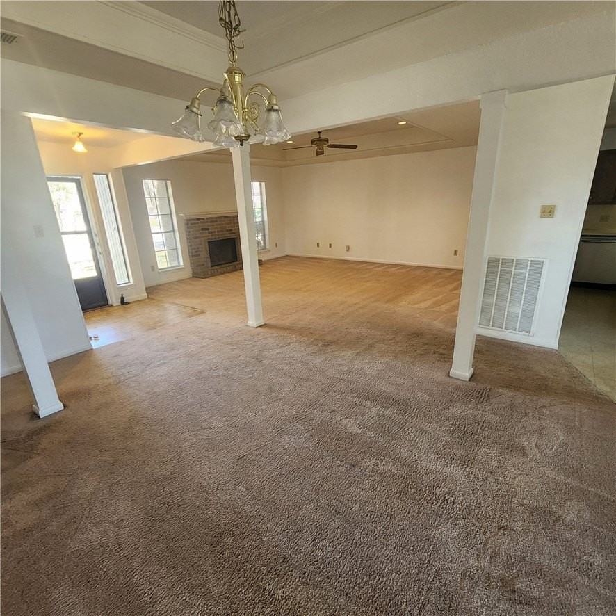 7301 Diamond Ridge Dr - Photo 3 of 20