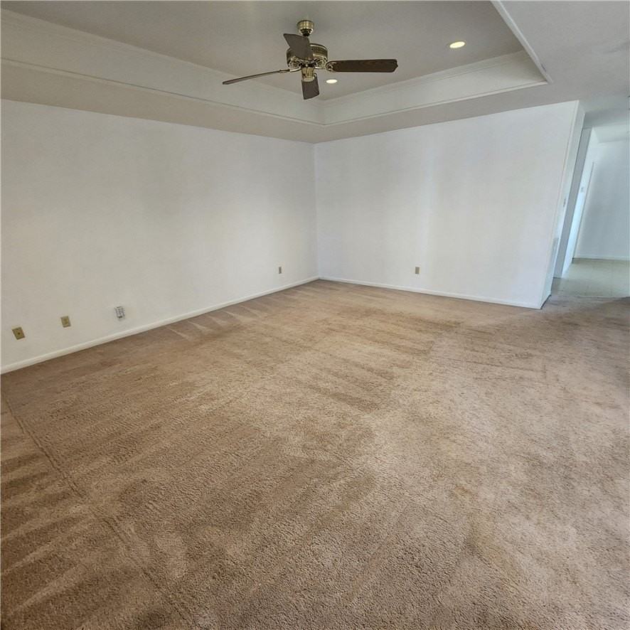 7301 Diamond Ridge Dr - Photo 4 of 20