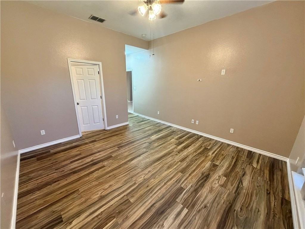 8314 Serenity Ct - Photo 7 of 36