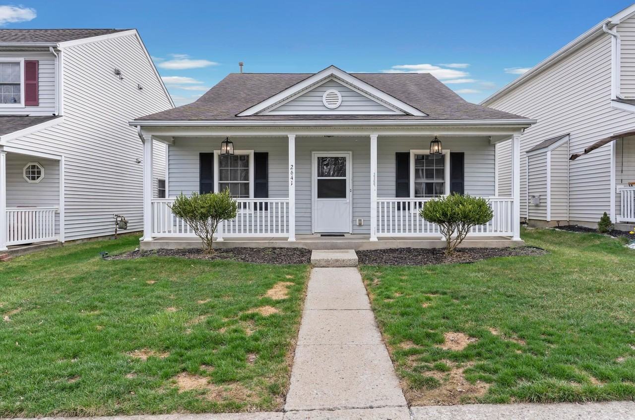 2641 River Look Dr Unit 105 - Photo 2 of 31