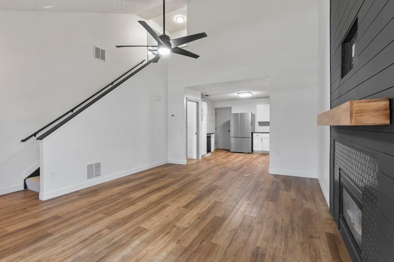 2641 River Look Dr Unit 105 - Photo 5 of 31