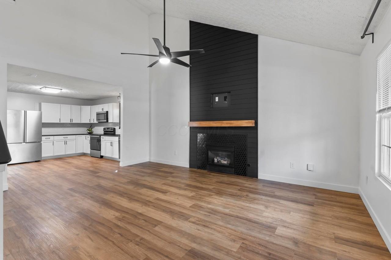 2641 River Look Dr Unit 105 - Photo 6 of 31