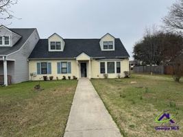 featured image of 125 Wingate Cir