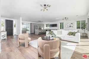 featured image of 6146 Whitsett Ave