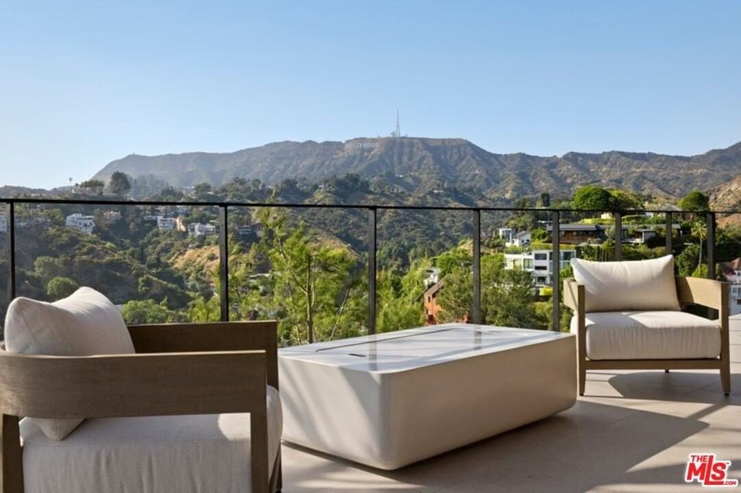 5671 Spreading Oak Dr - Photo 2 of 40