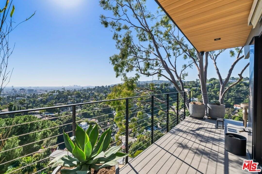 5671 Spreading Oak Dr - Photo 5 of 40