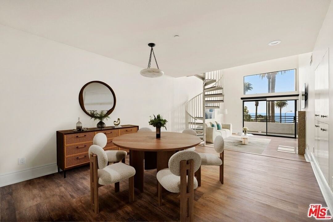 311 Ocean Ave Unit 305 - Photo 2 of 18