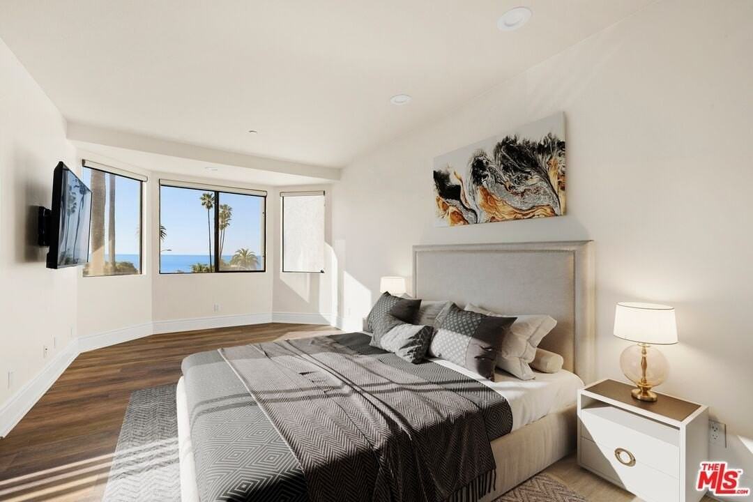 311 Ocean Ave Unit 305 - Photo 6 of 18